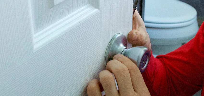 Vintage Door Knob Replacement in Half Moon Bay, CA